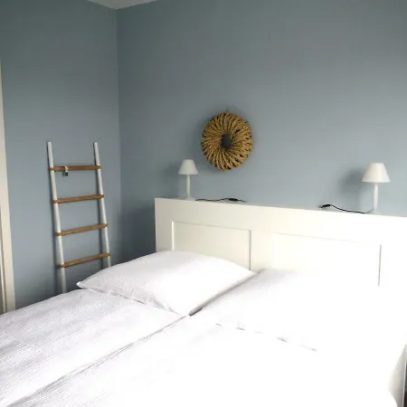 Leuchtturmblick * ヴァンガーオーゲ